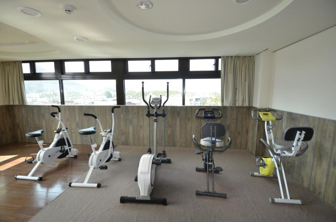 Classic Hotel Shvatan Nantou Экстерьер фото