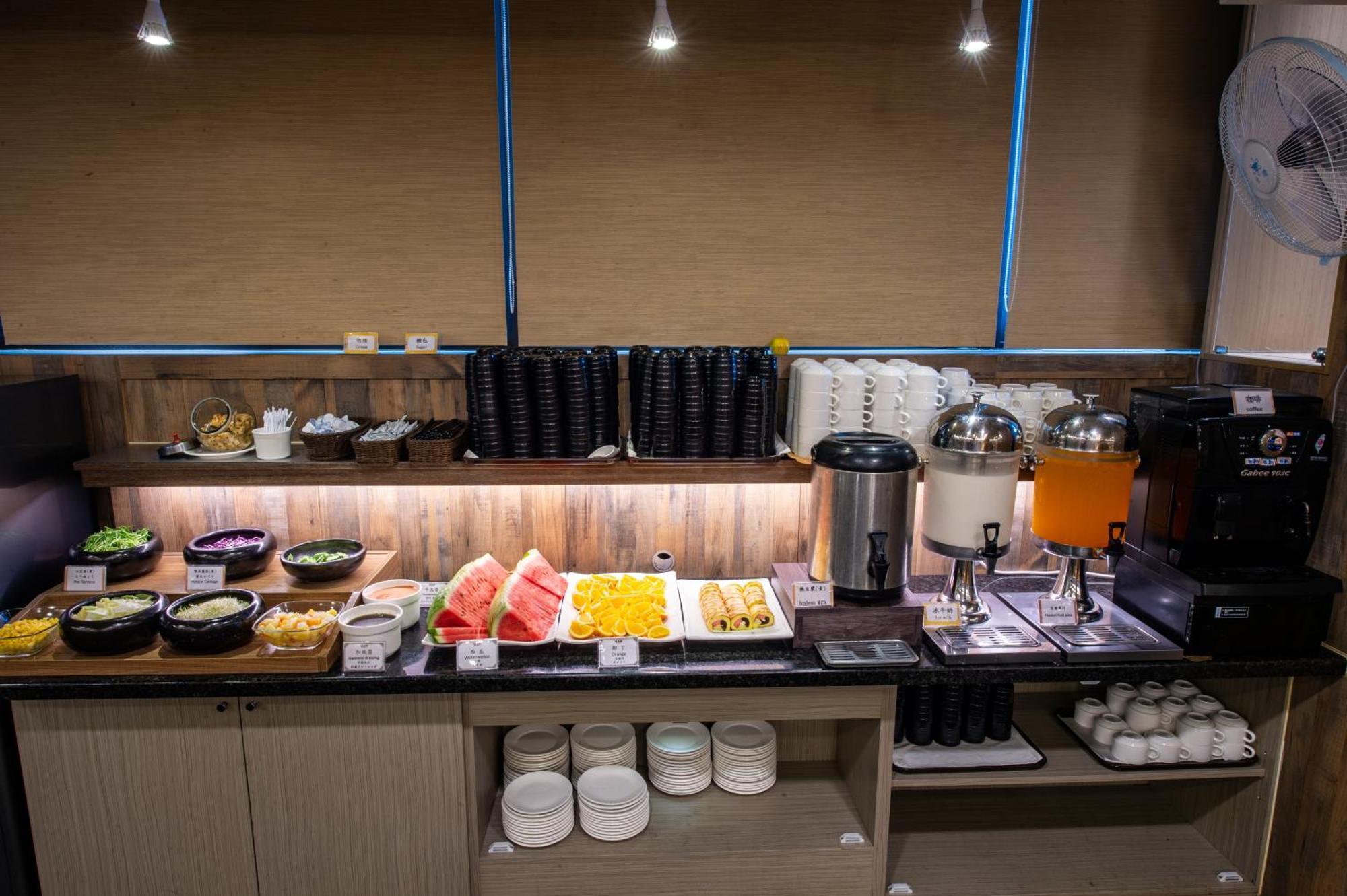 Classic Hotel Shvatan Nantou Экстерьер фото