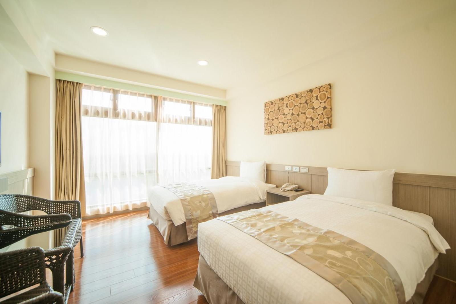 Classic Hotel Shvatan Nantou Экстерьер фото