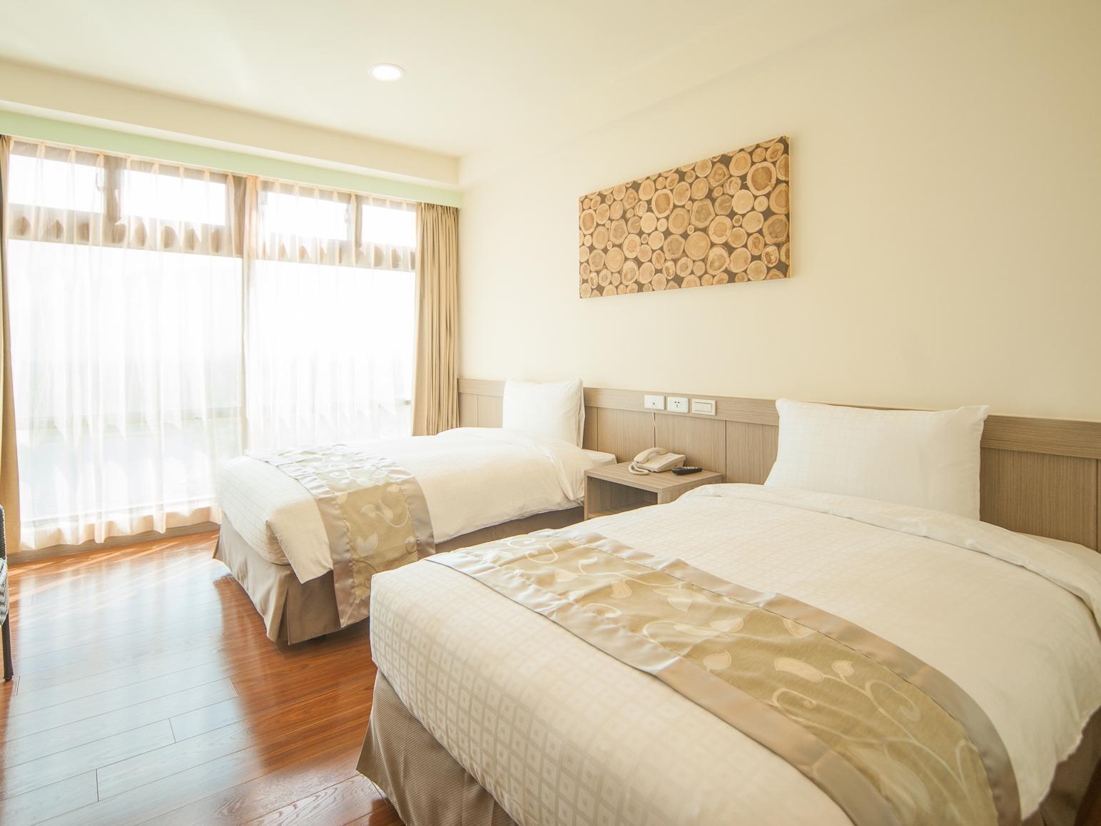 Classic Hotel Shvatan Nantou Экстерьер фото