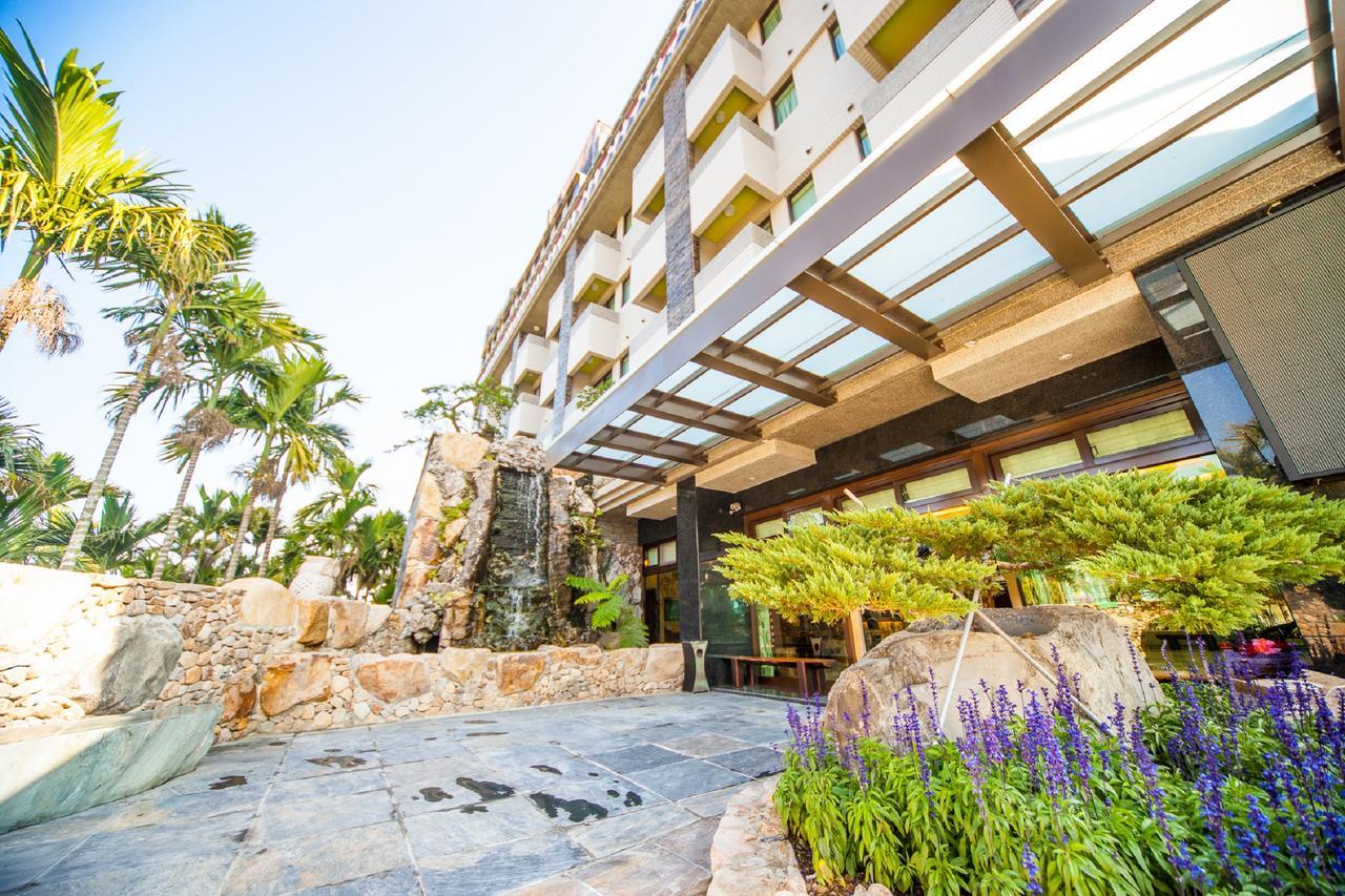 Classic Hotel Shvatan Nantou Экстерьер фото
